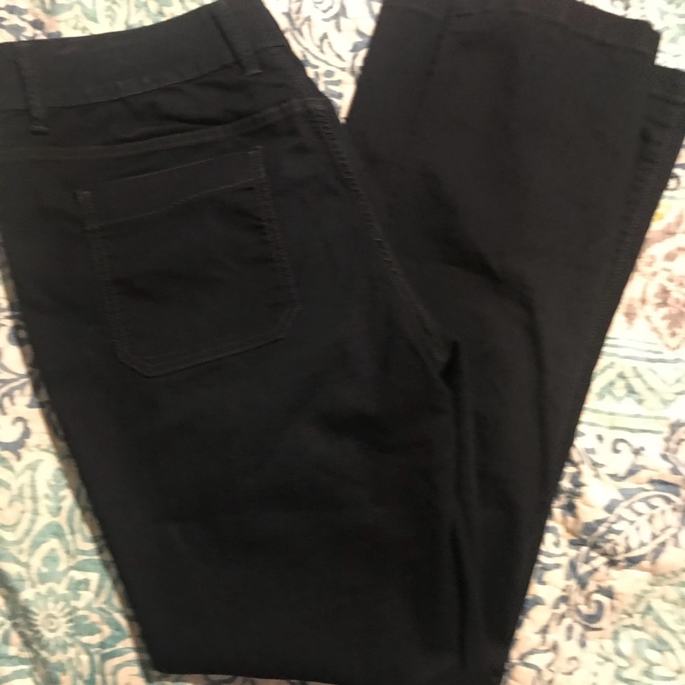 Liz Claiborne Women’s Dark Blue Jeans NW/O tags